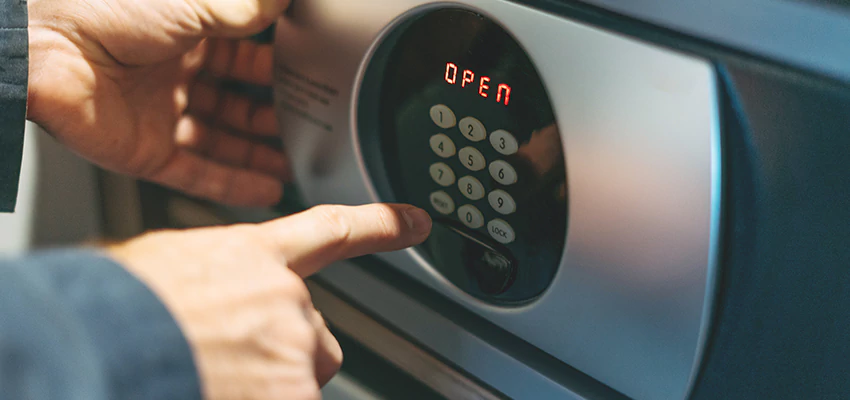Cash Safe Openers in Westmont, California