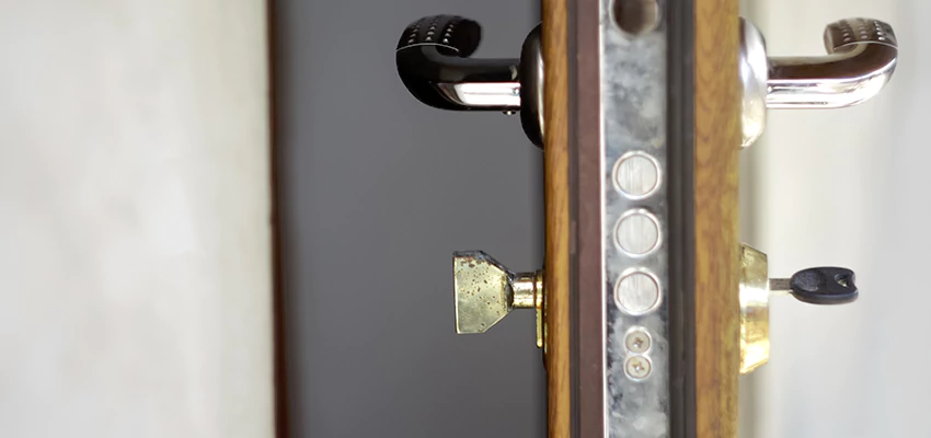 Holiday Emergency Locksmith in Westmont, California