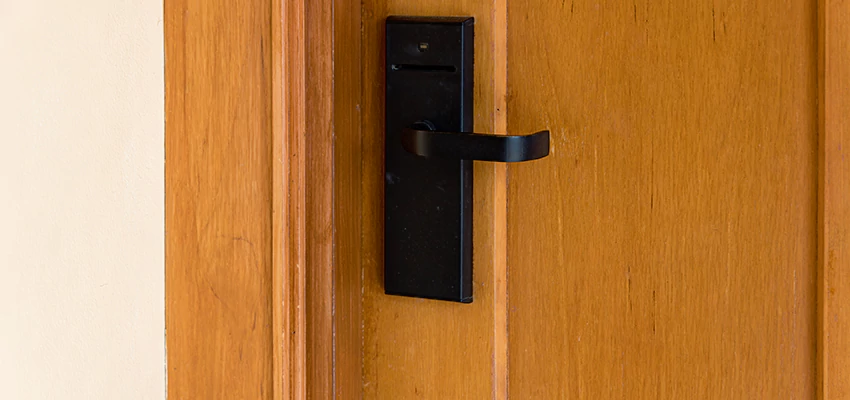 Quick Response Locksmith For Lock Repair in Westmont, California